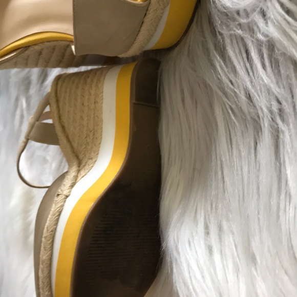 Perfect for summer espadrilles - Picture 3 of 3